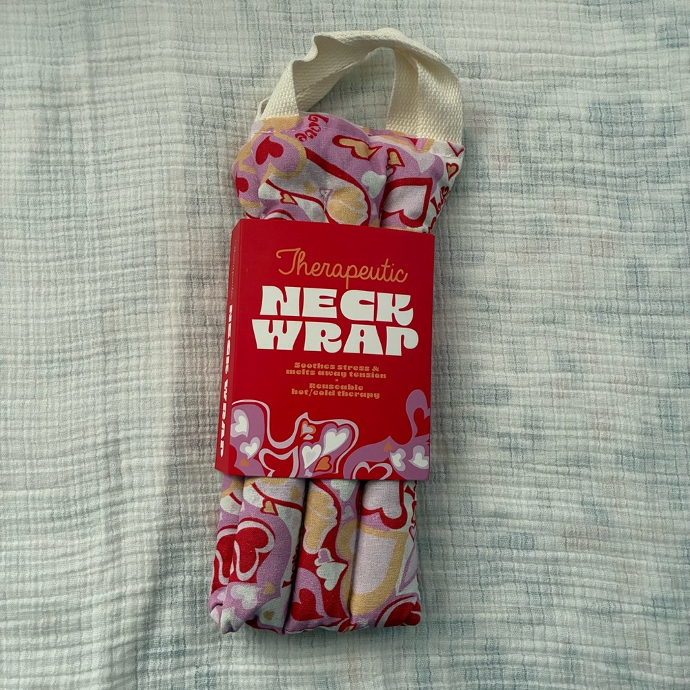 Colorful Heart Pattern Therapeutic weighted Neck Wrap